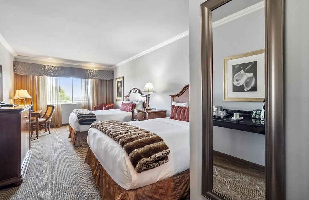 Villa Montes Hotel-1